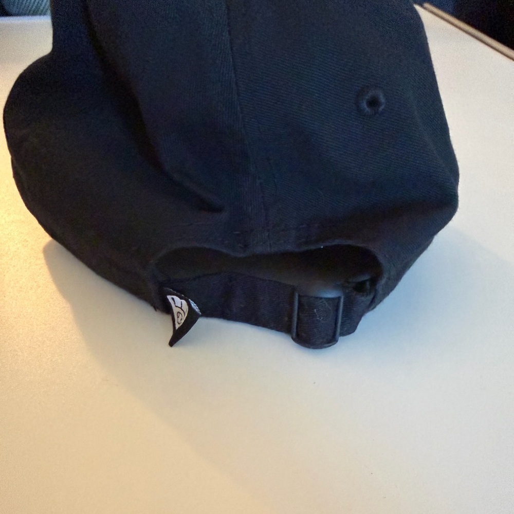 New Era Black Milwaukee Brewers Logo Cap - Picture 3 of 6